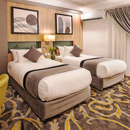 Laten Suites Prince Sultan Jeddah Eksteriør billede