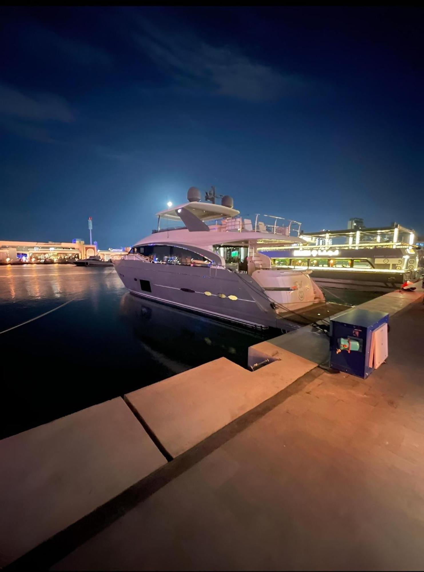 Laten Suites Prince Sultan Jeddah Eksteriør billede