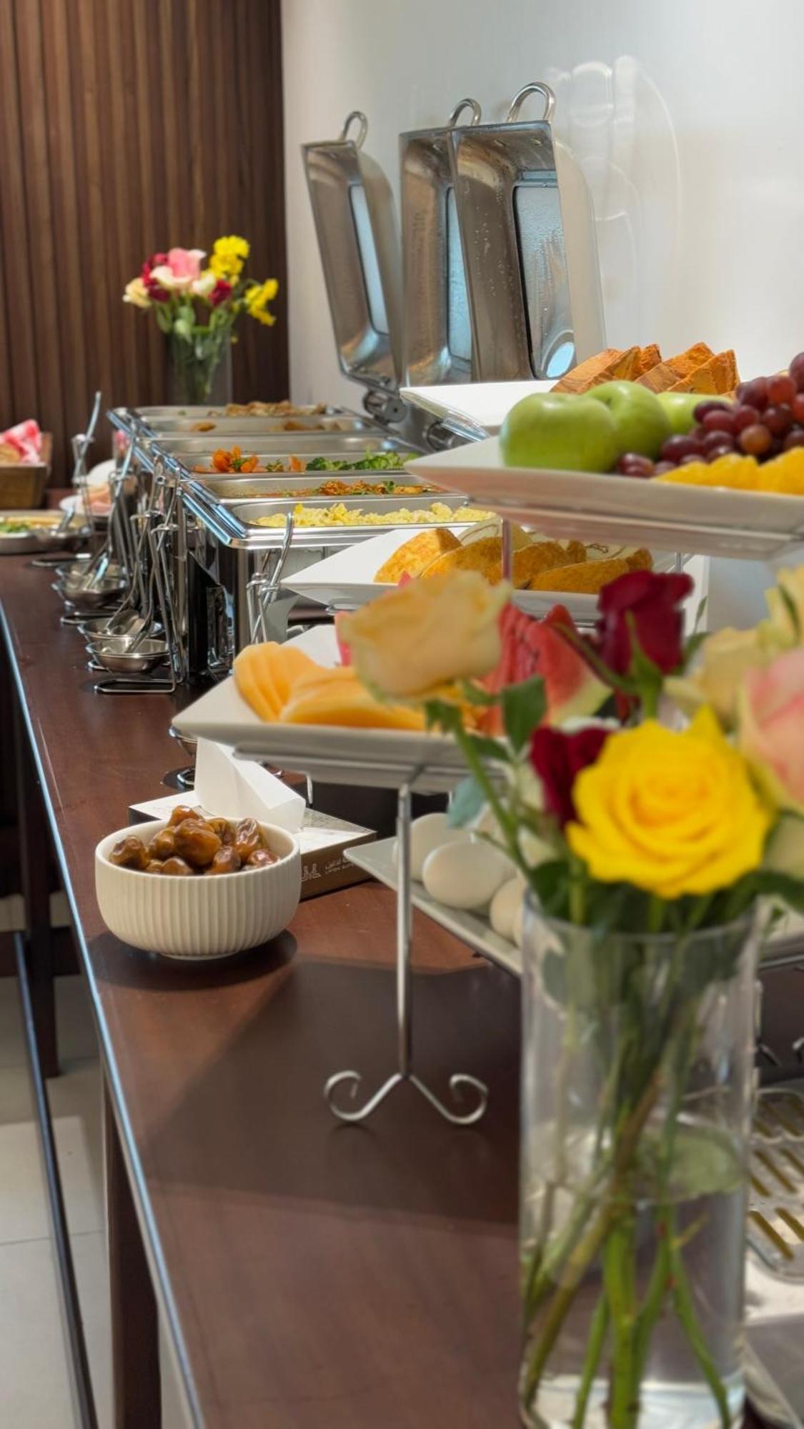 Laten Suites Prince Sultan Jeddah Eksteriør billede